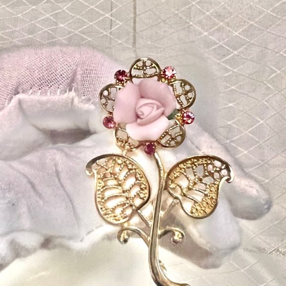 1928 Brand Gold Bridal Wedding Brooch, Vintage Floral Brooches, Bridal Jewelry - Picture 2 of 10